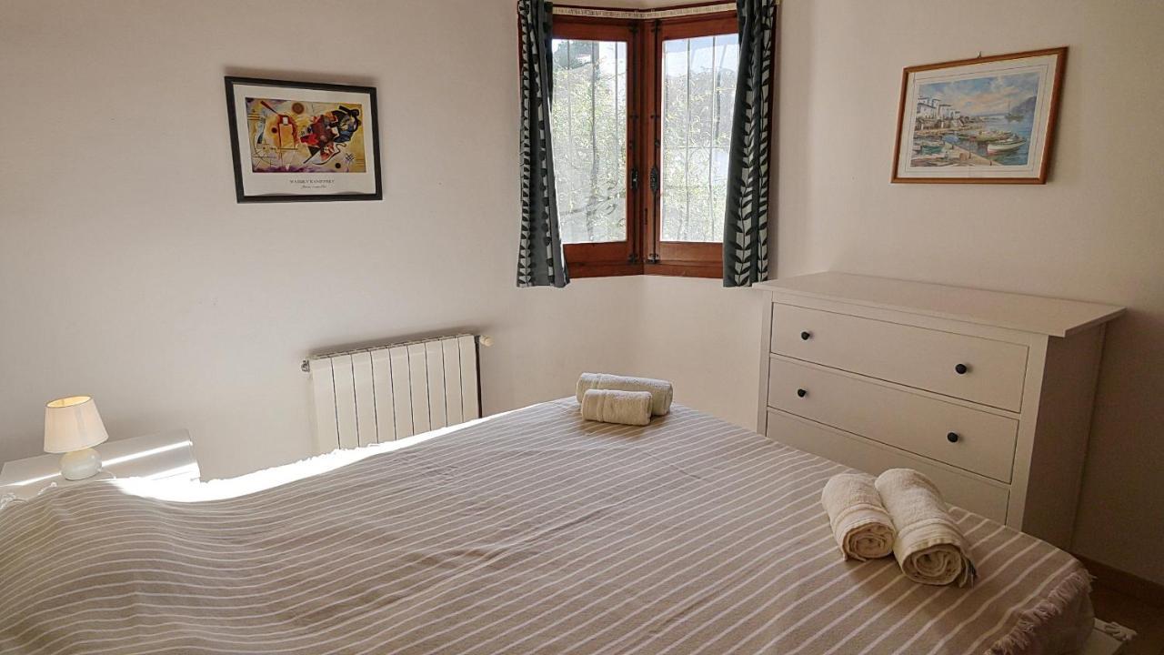 Yvonne - Chill Out, Free Wifi, Close To Facilities